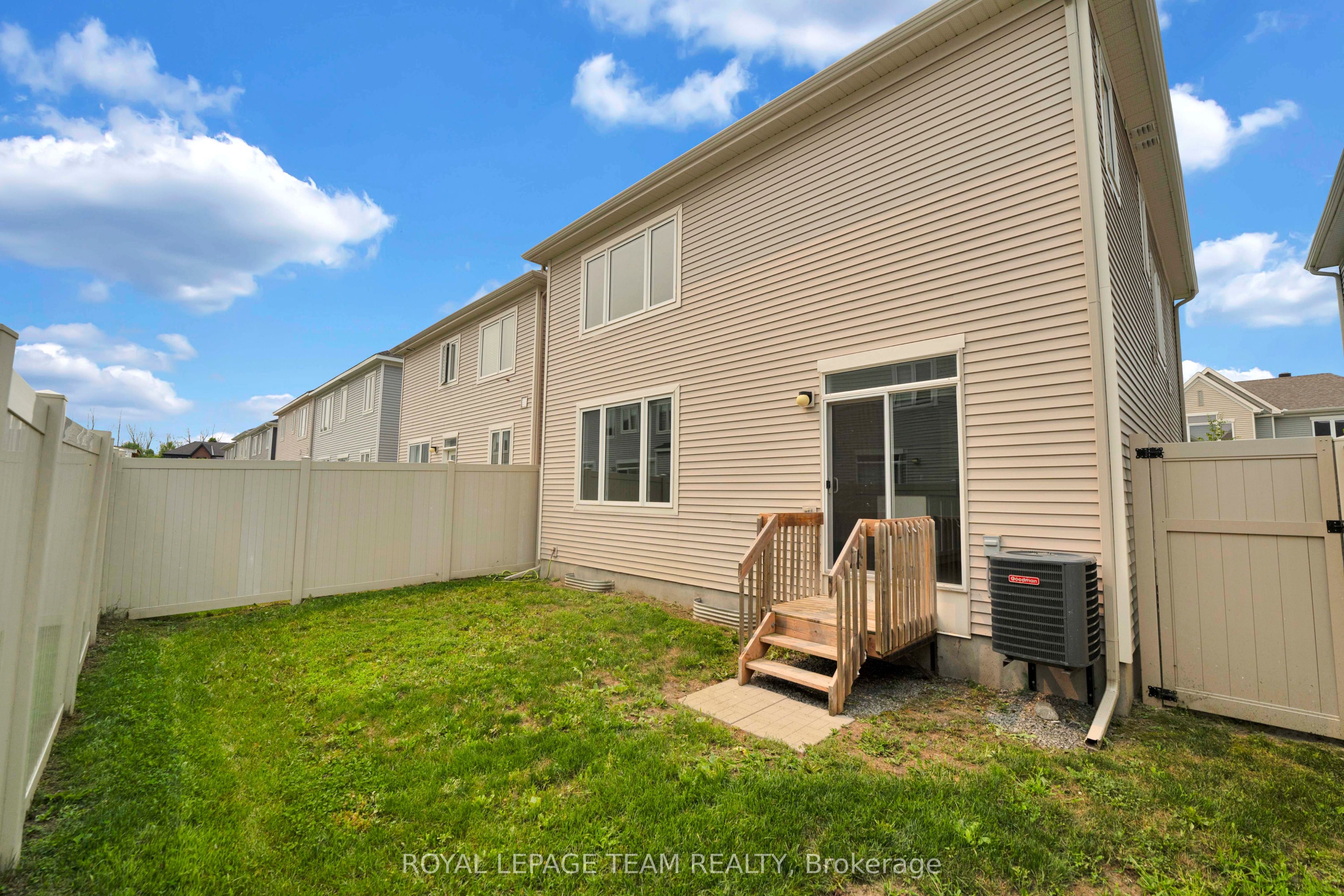 59 Moonbeam Street Property Photo 33