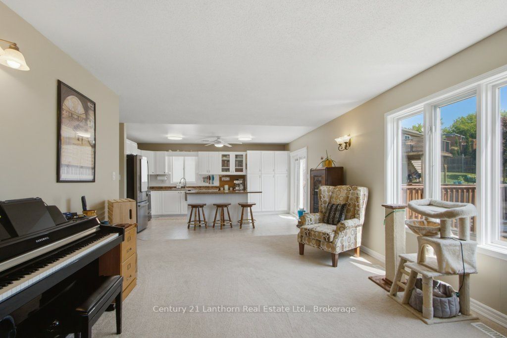 17 Mayhew Drive Property Photo 13