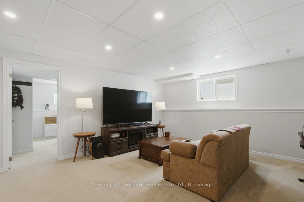 17 Mayhew Drive Property Photo 22