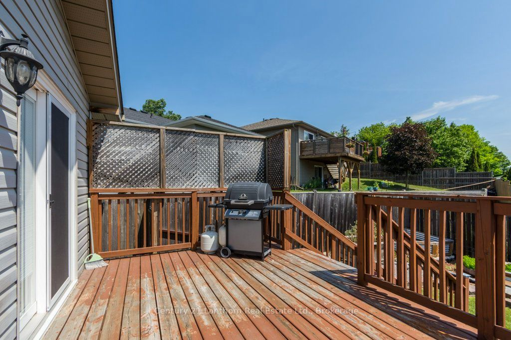 17 Mayhew Drive Property Photo 33