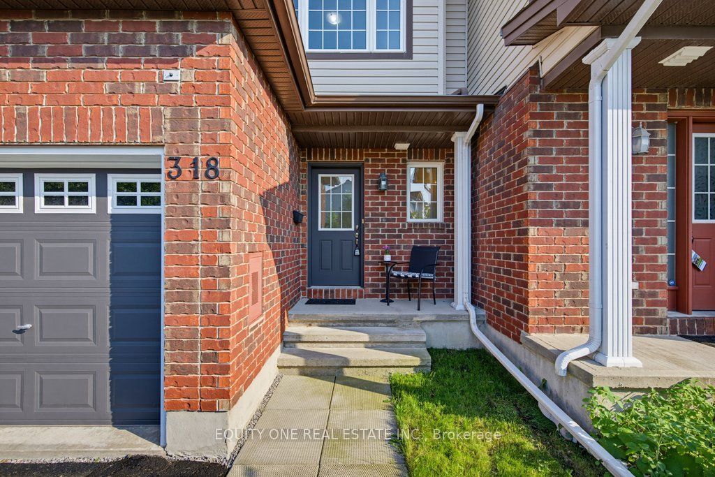 318 Amici Terrace Property Photo 3