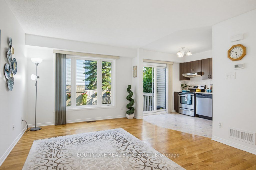 318 Amici Terrace Property Photo 13