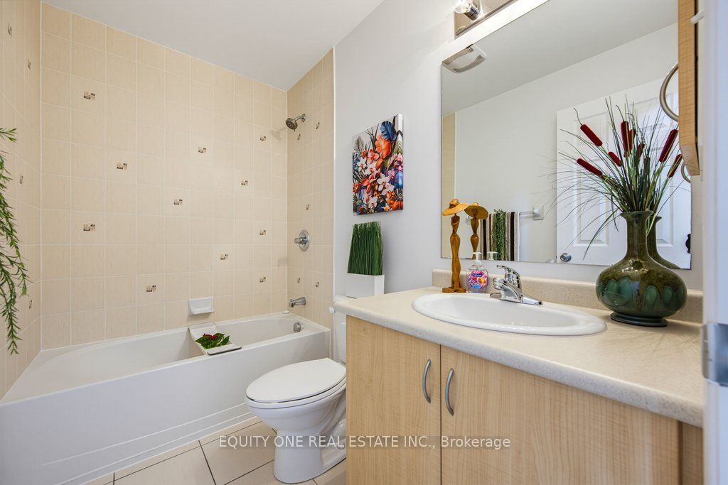318 Amici Terrace Property Photo 34