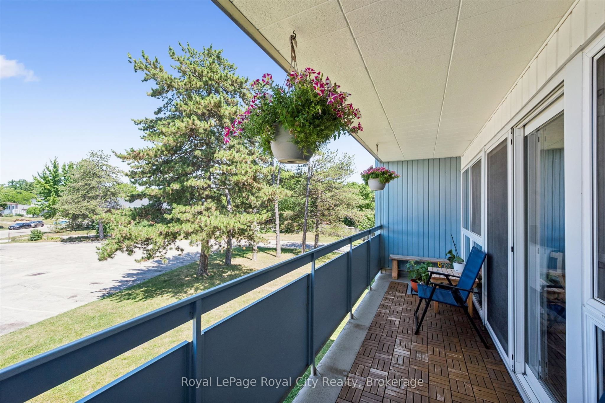 105 Conroy Crescent 410 Property Photo 28