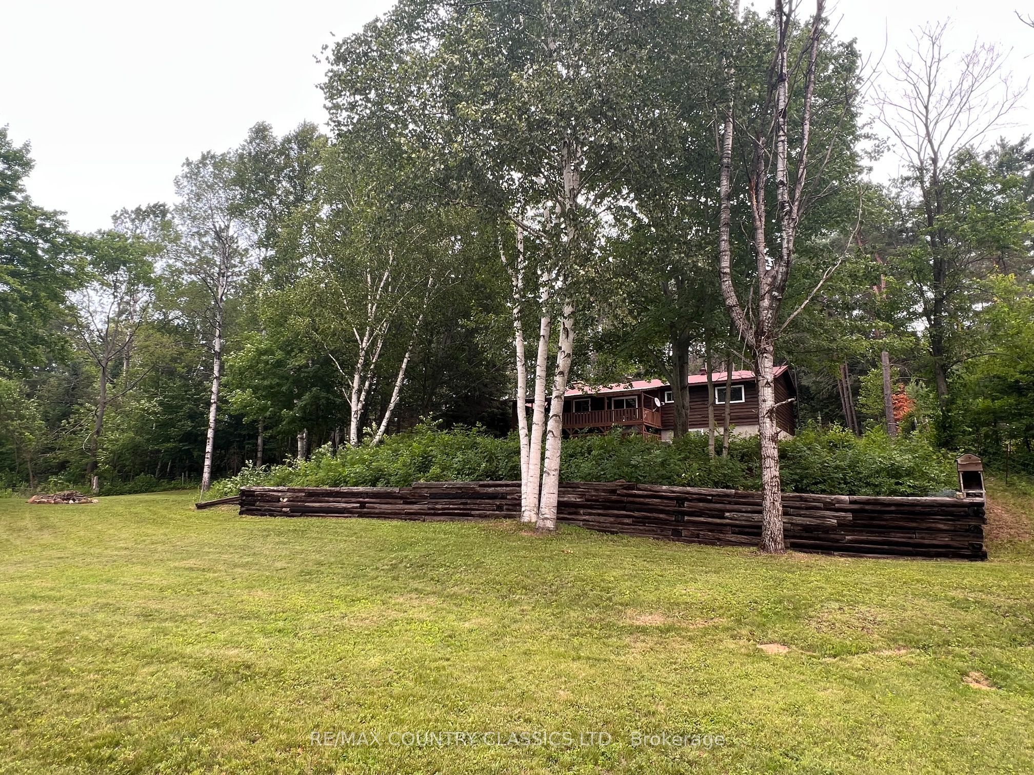 24 Firehall Lane Property Photo 11