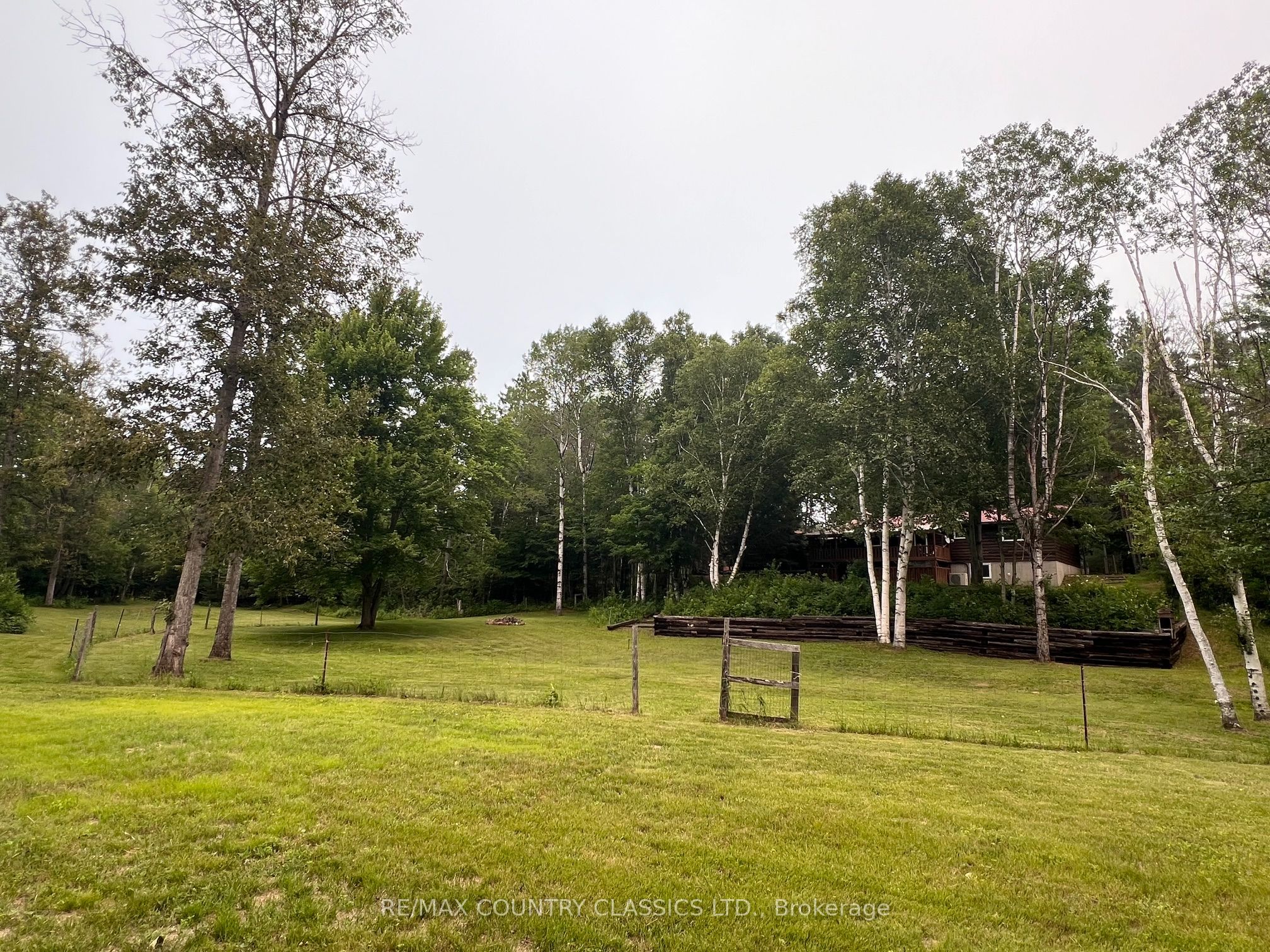 24 Firehall Lane Property Photo 14