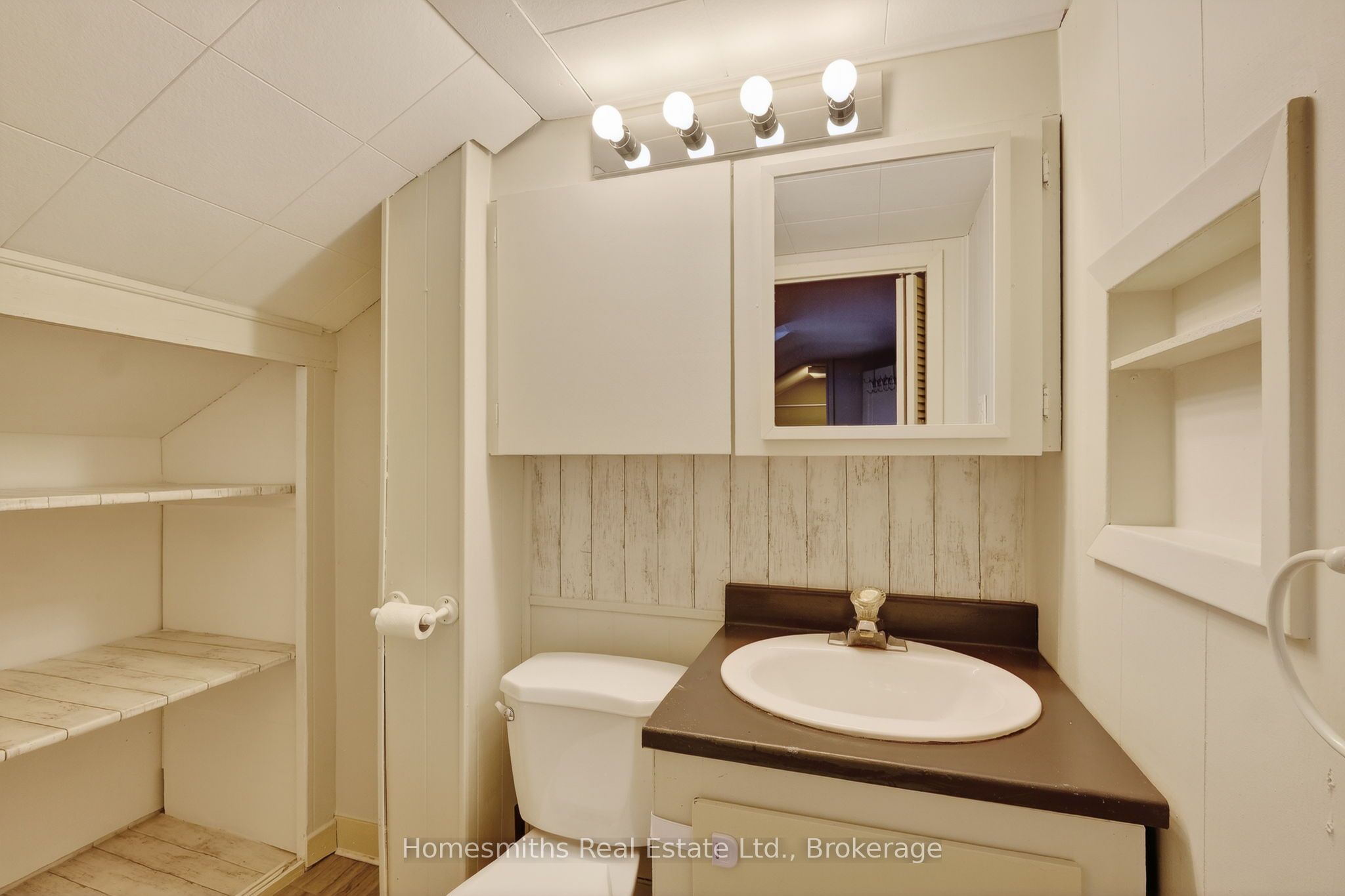 8766 Danforth Road W Property Photo 26