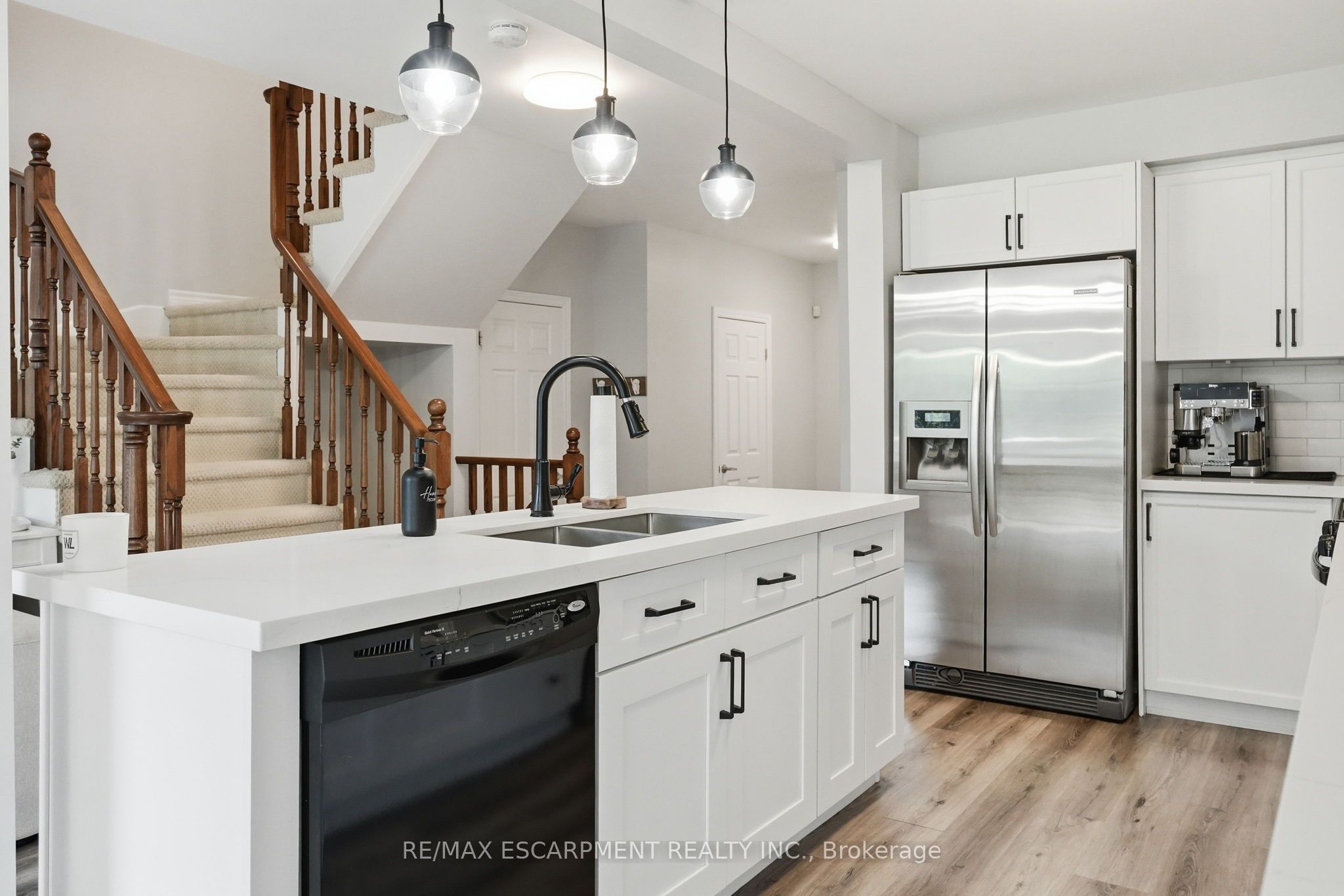 39 Panabaker Drive 12 Property Photo 8