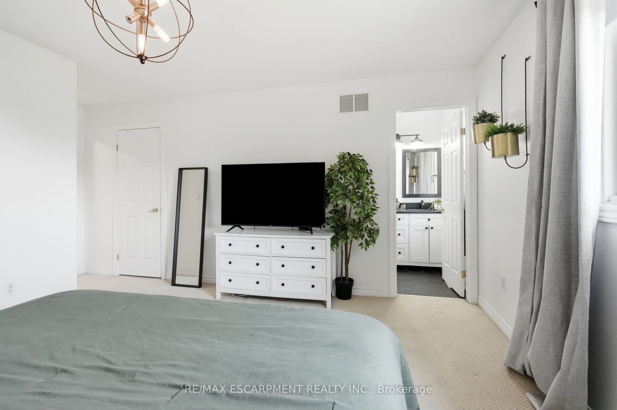 39 Panabaker Drive 12 Property Photo 20