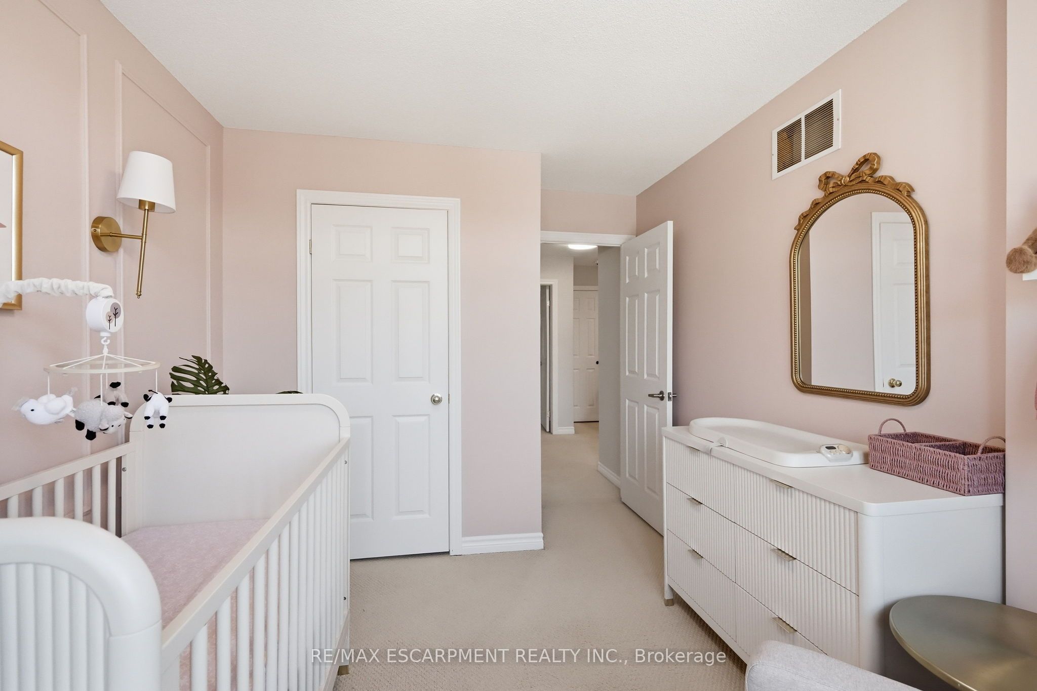 39 Panabaker Drive 12 Property Photo 27