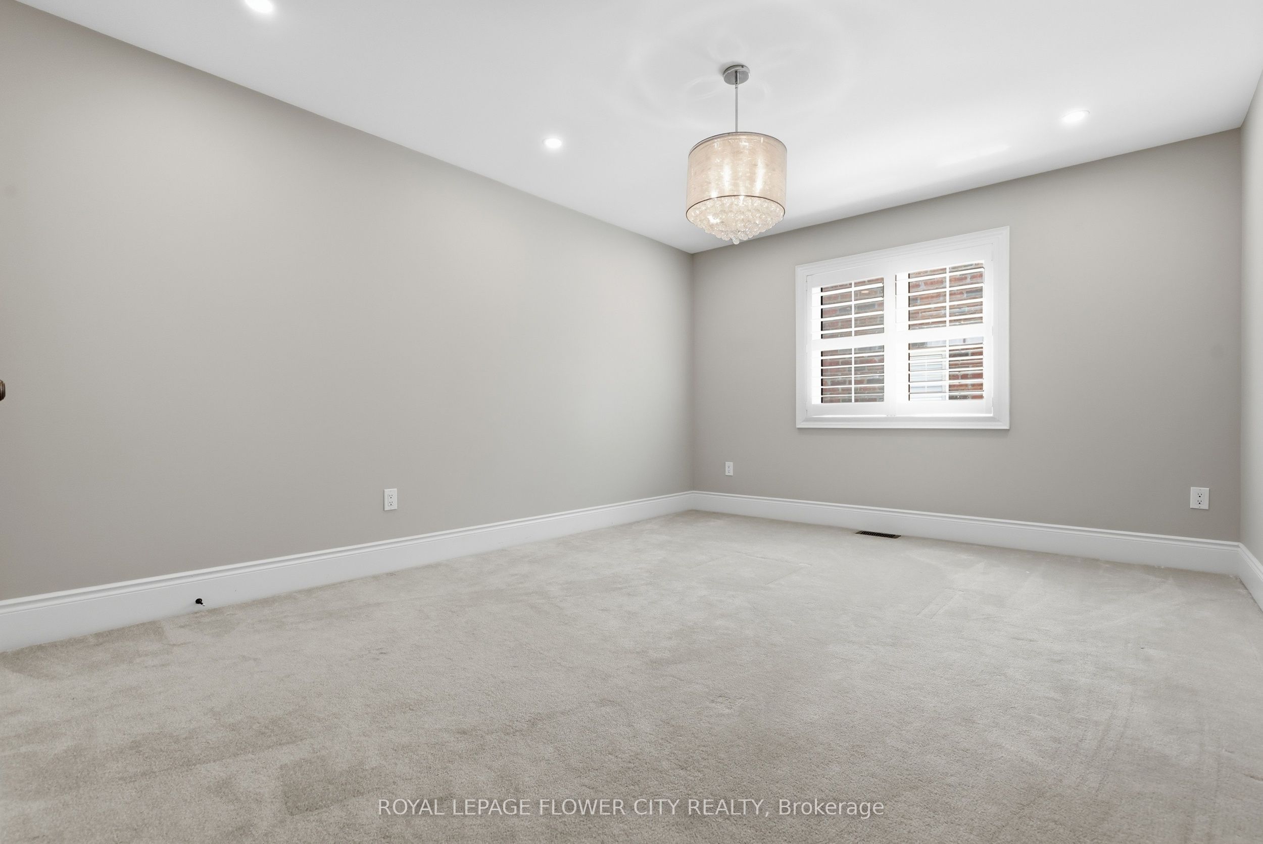 5 Benson Avenue Property Photo 32