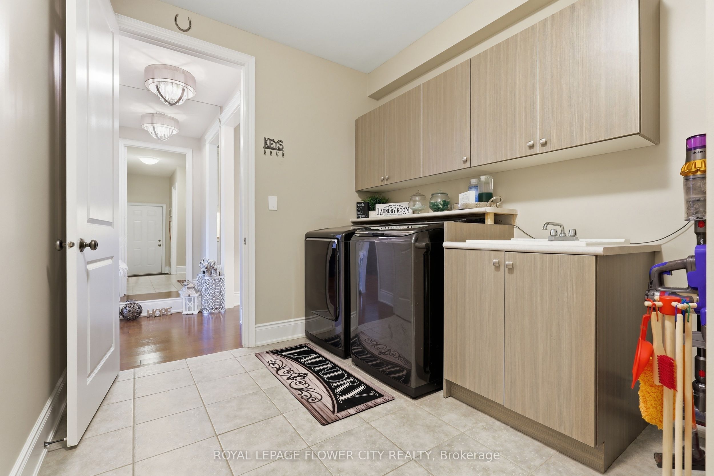 5 Benson Avenue Property Photo 36
