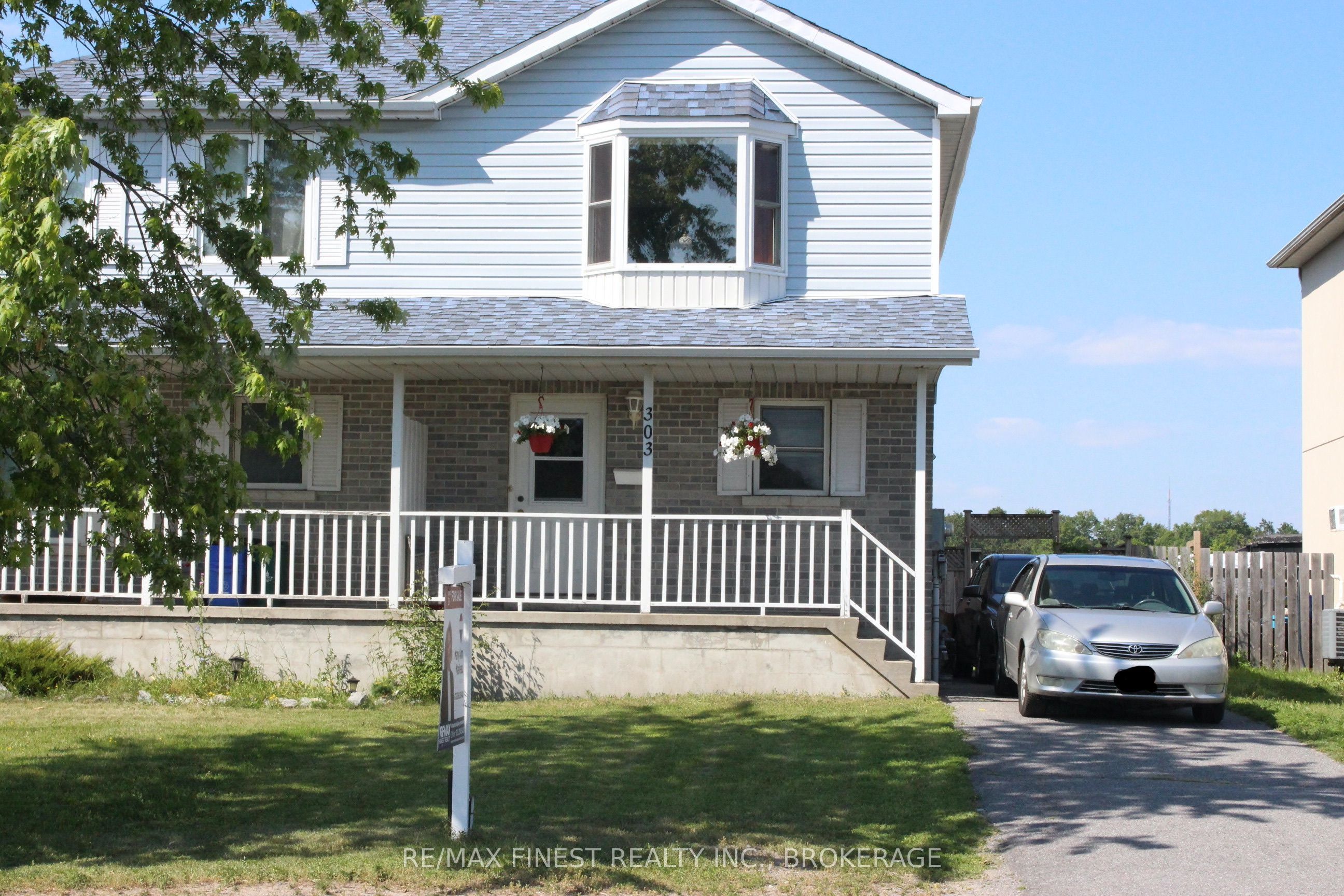 303 Conacher Drive Property Photo 1