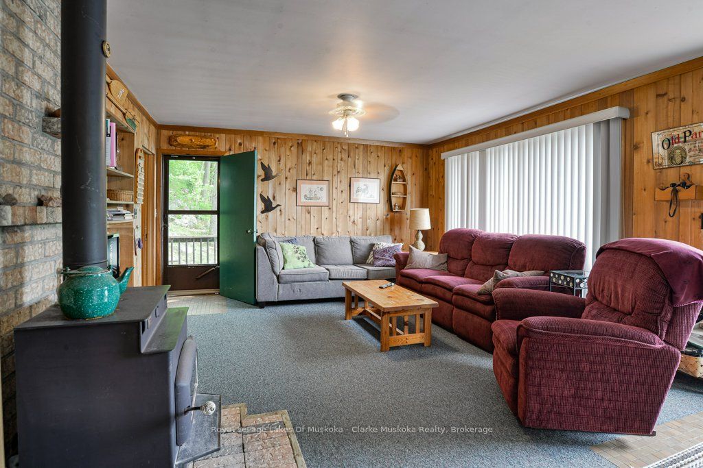 1053 Harrison Trail Property Photo 7