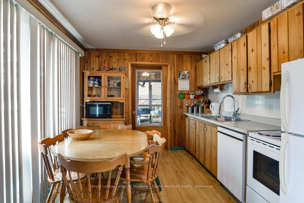 1053 Harrison Trail Property Photo 11