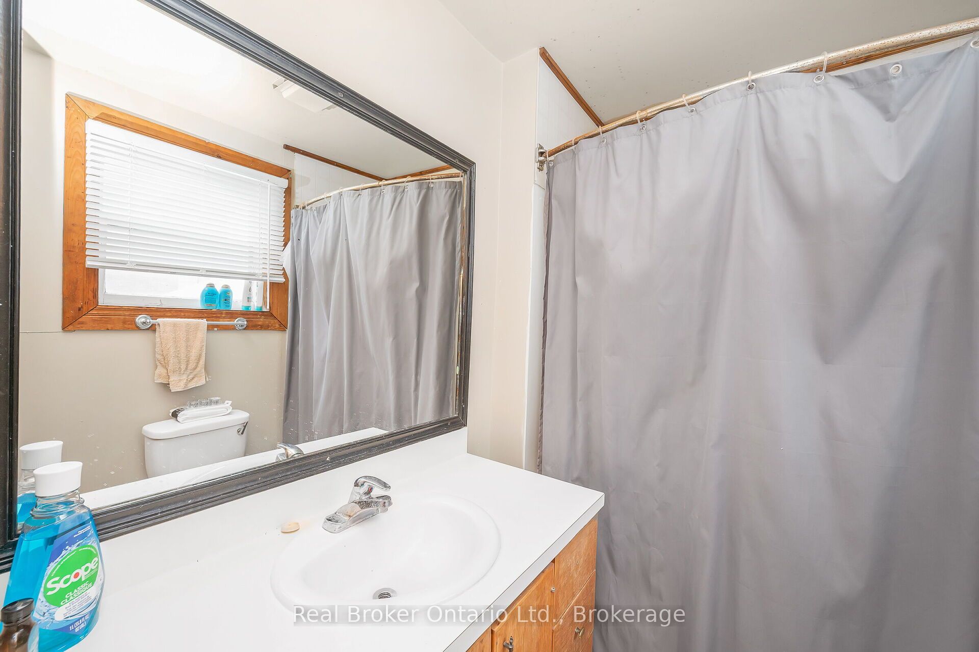 122 King Street Property Photo 36