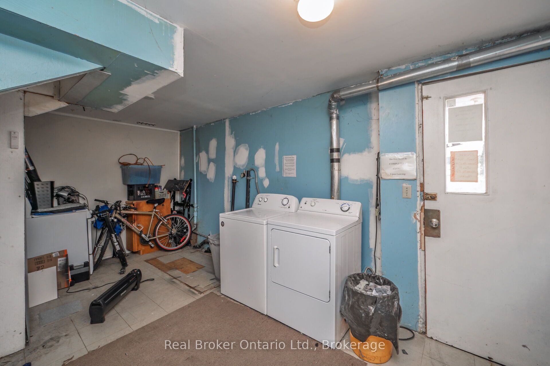 122 King Street Property Photo 45