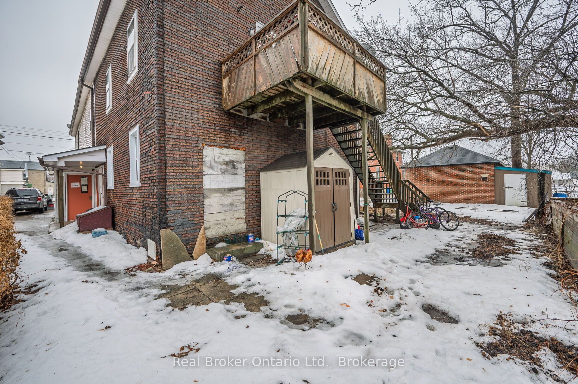 122 King Street Property Photo 48