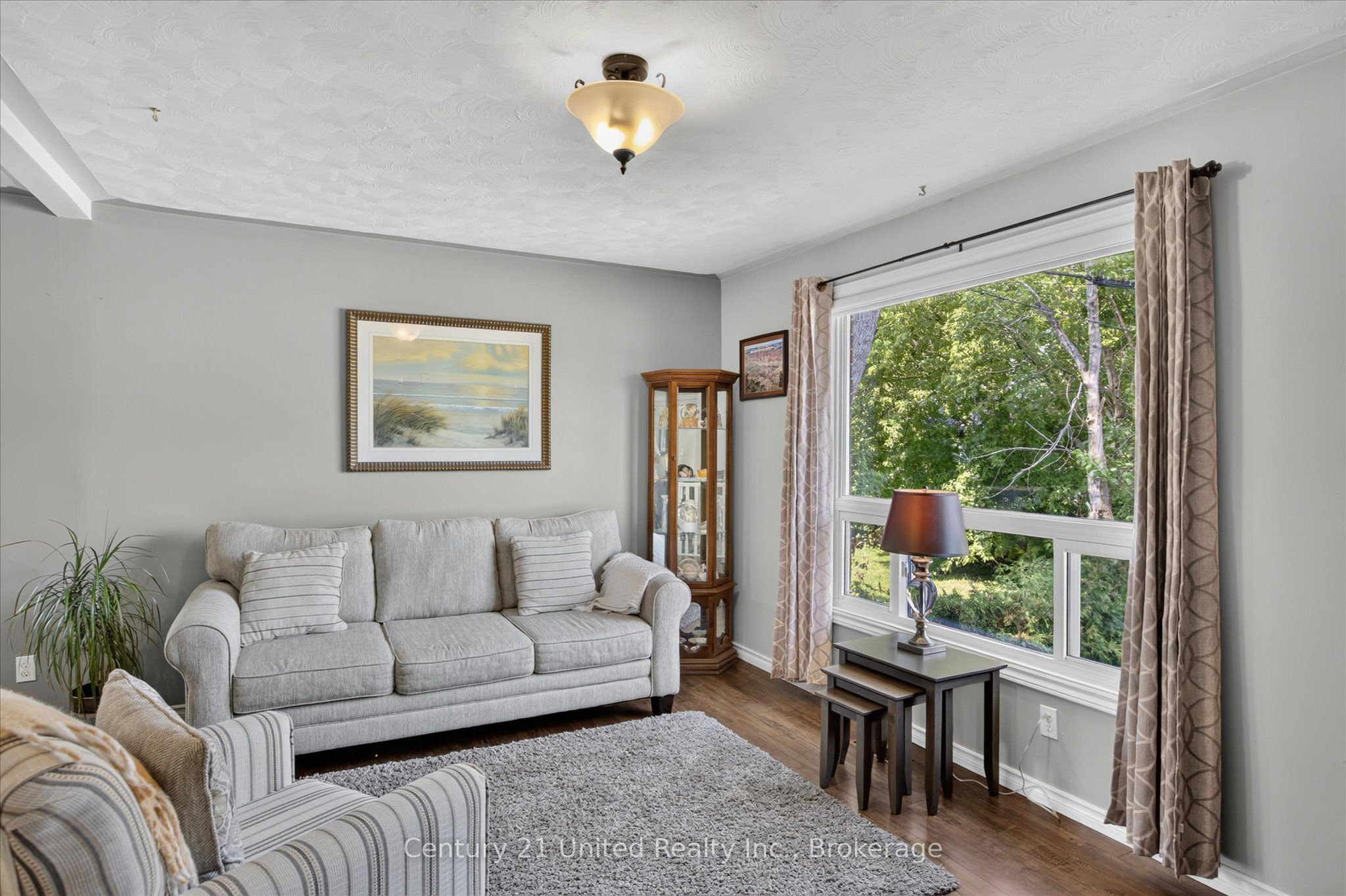 71 Pine Street Property Photo 10