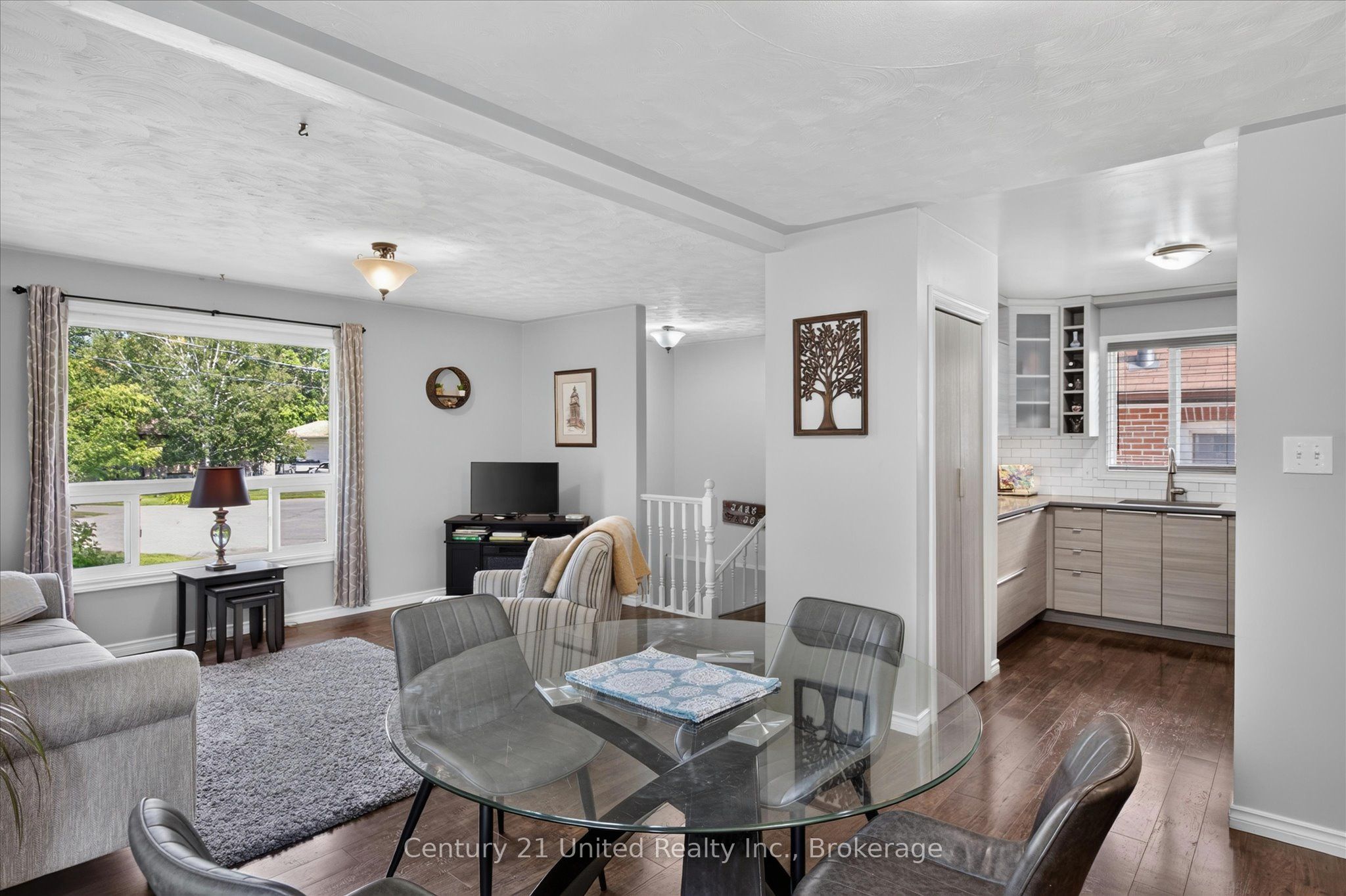 71 Pine Street Property Photo 14