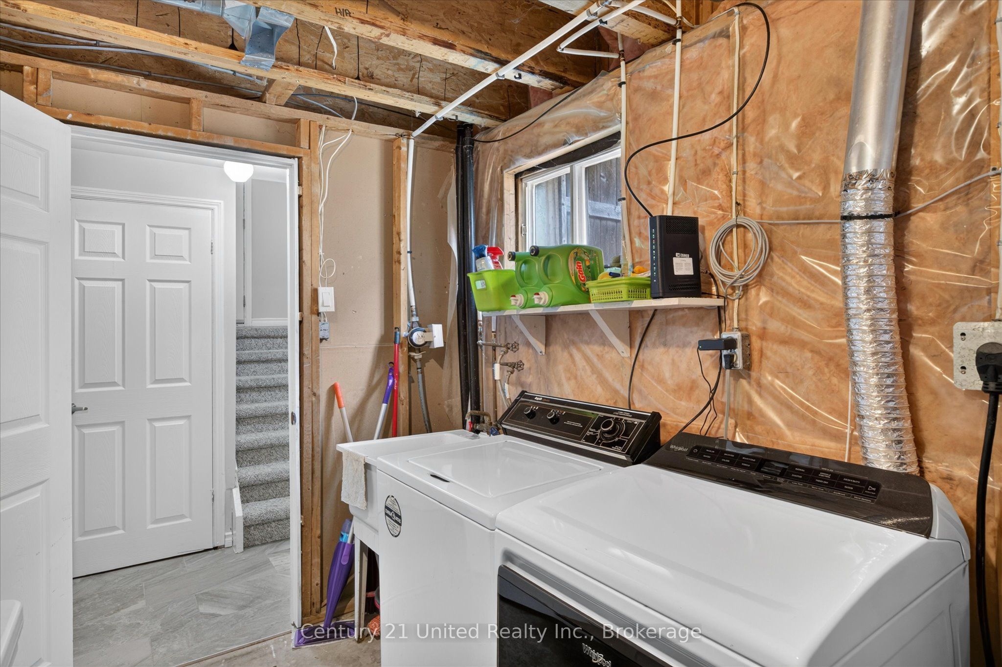71 Pine Street Property Photo 39