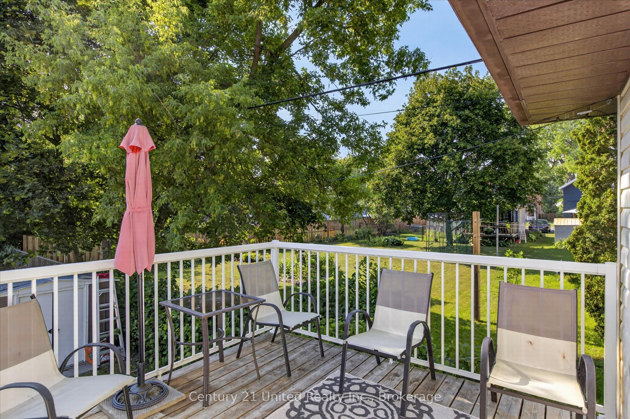 71 Pine Street Property Photo 44