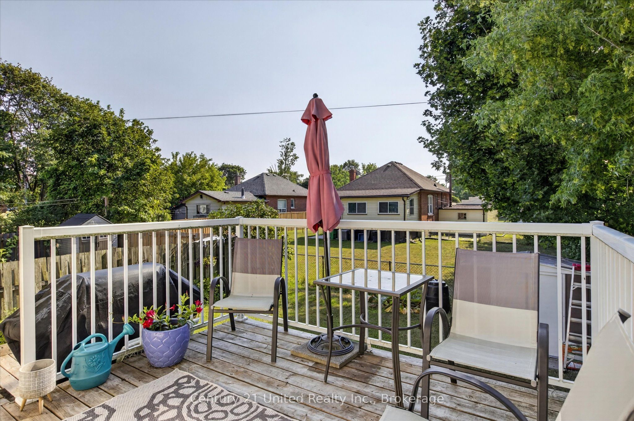 71 Pine Street Property Photo 45
