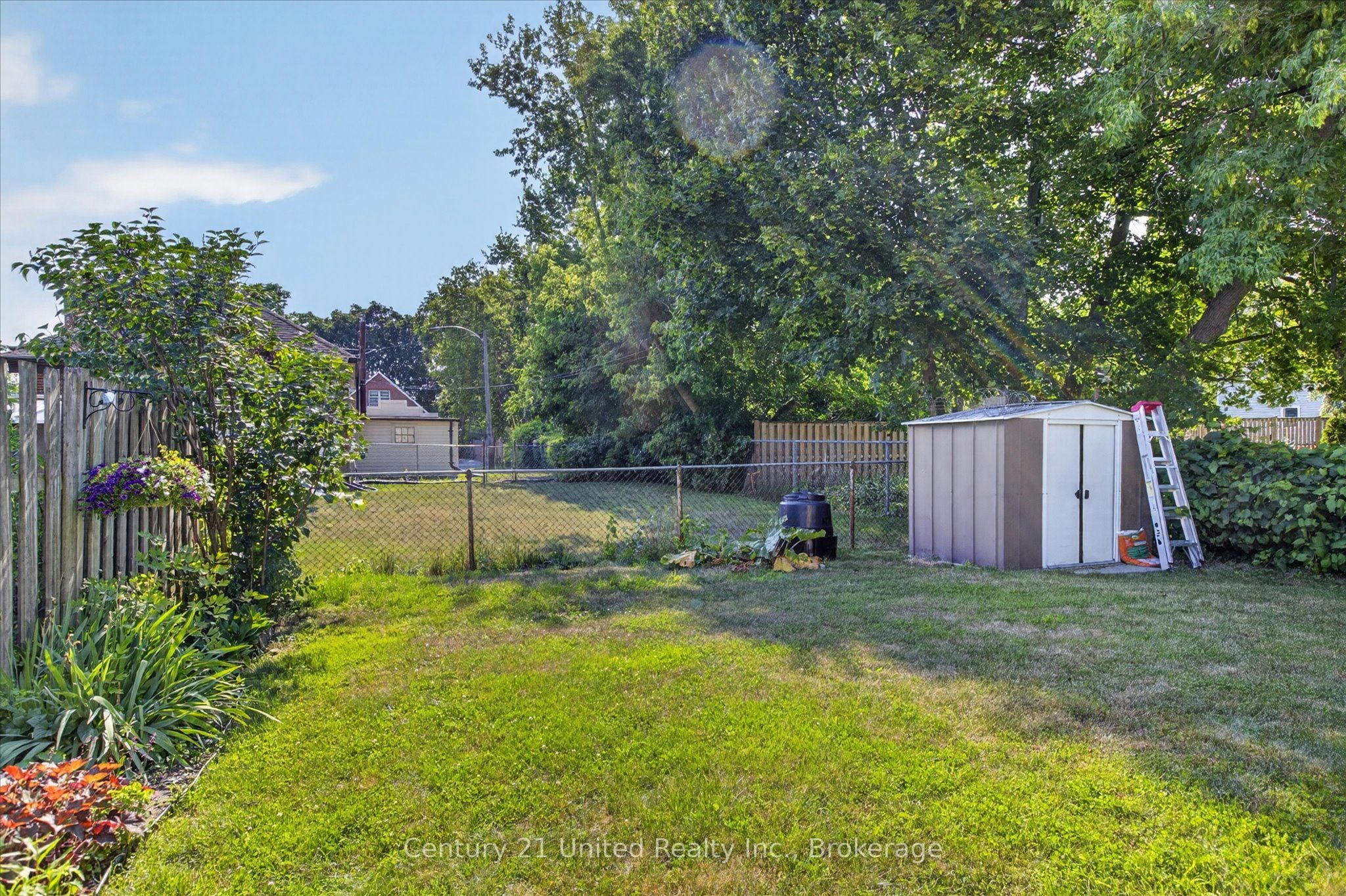 71 Pine Street Property Photo 47