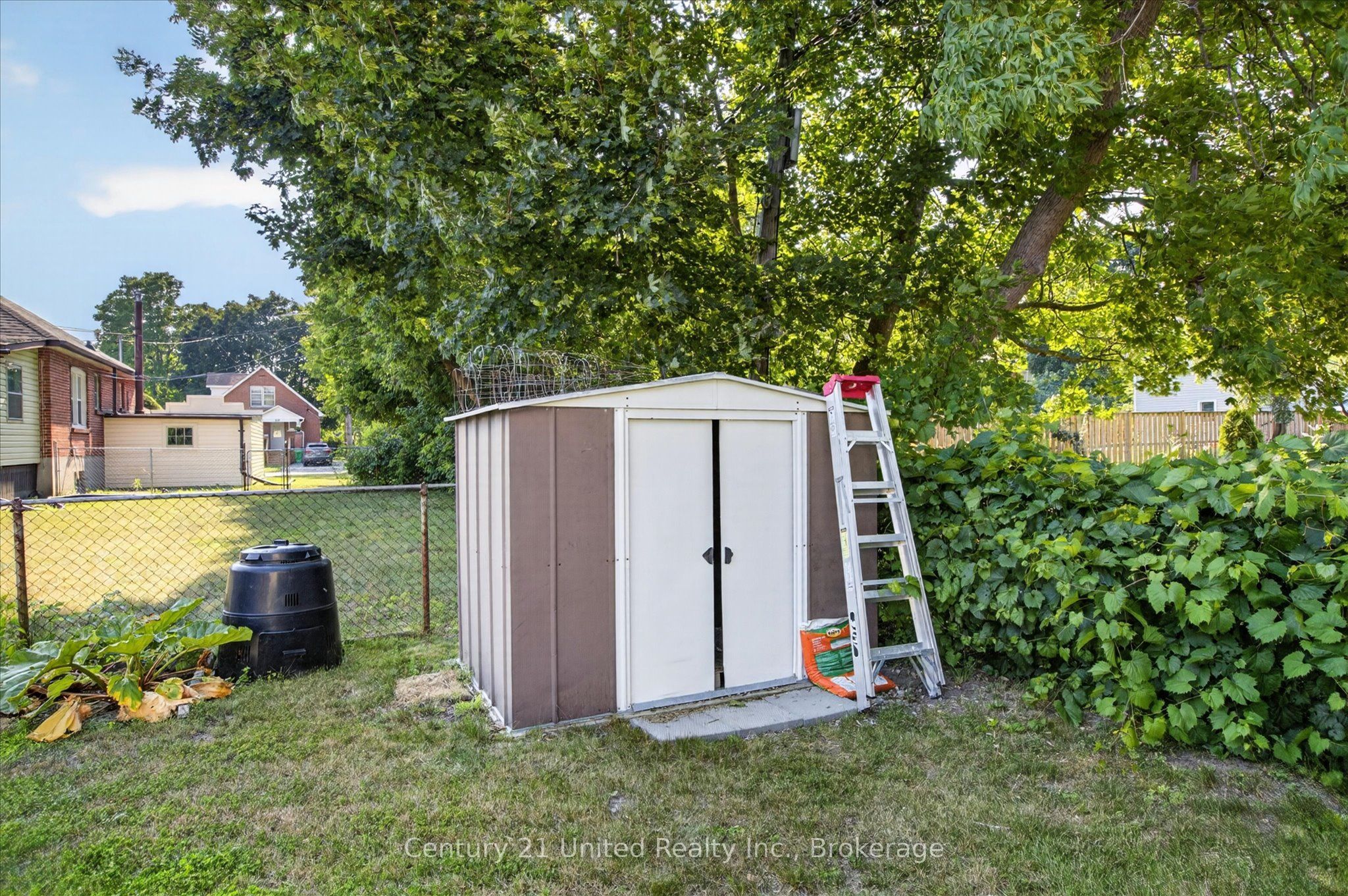 71 Pine Street Property Photo 50