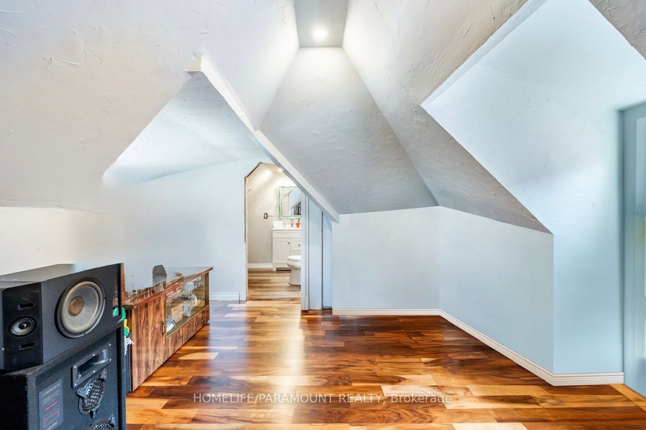 44 Bristol Street Property Photo 11
