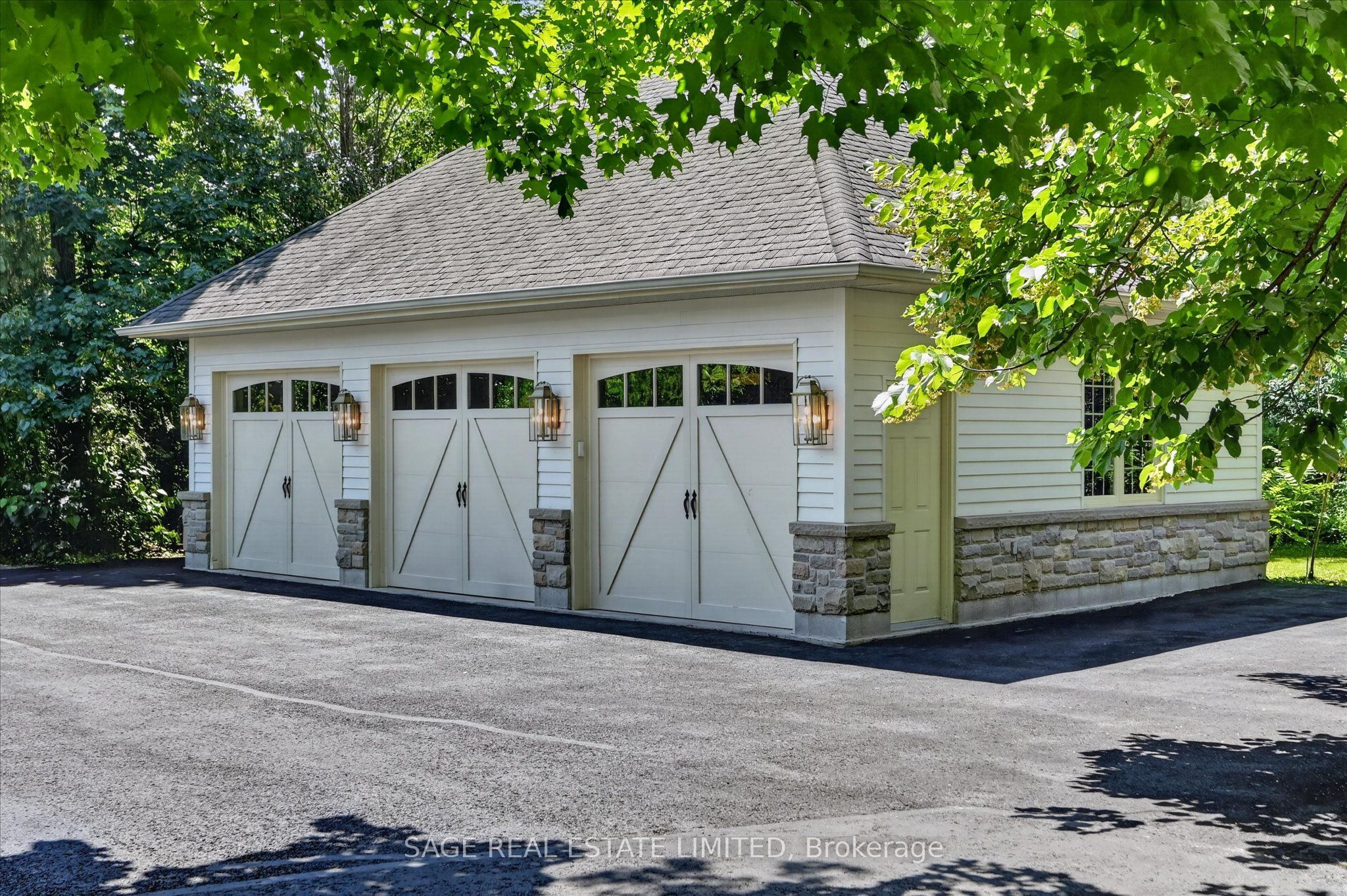 78 Boyd Street Property Photo 49