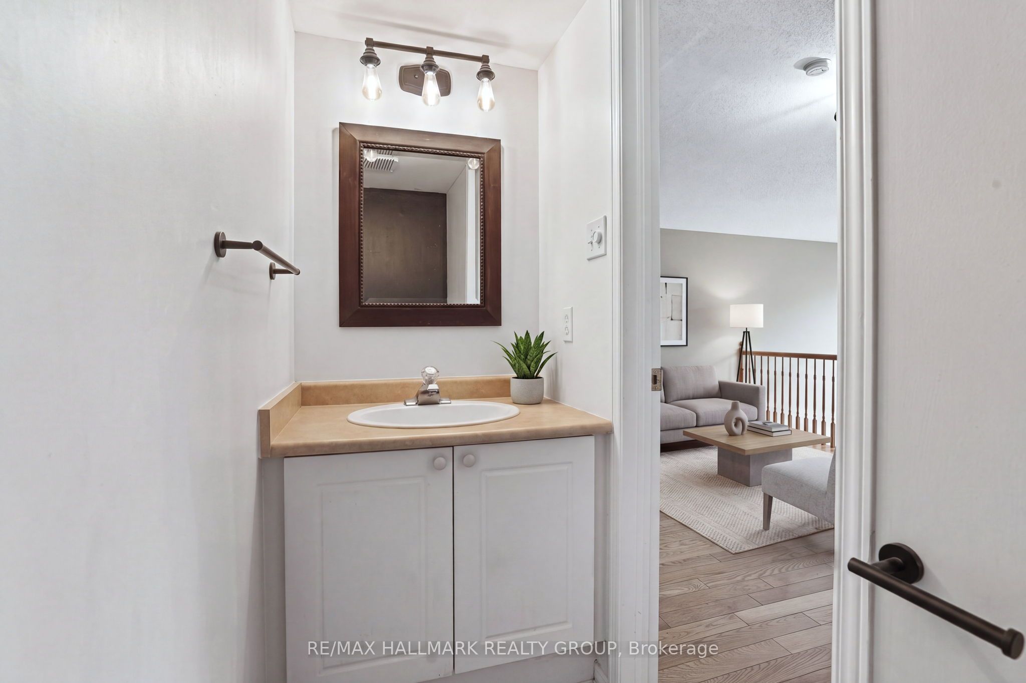 62 Briston Private Property Photo 8