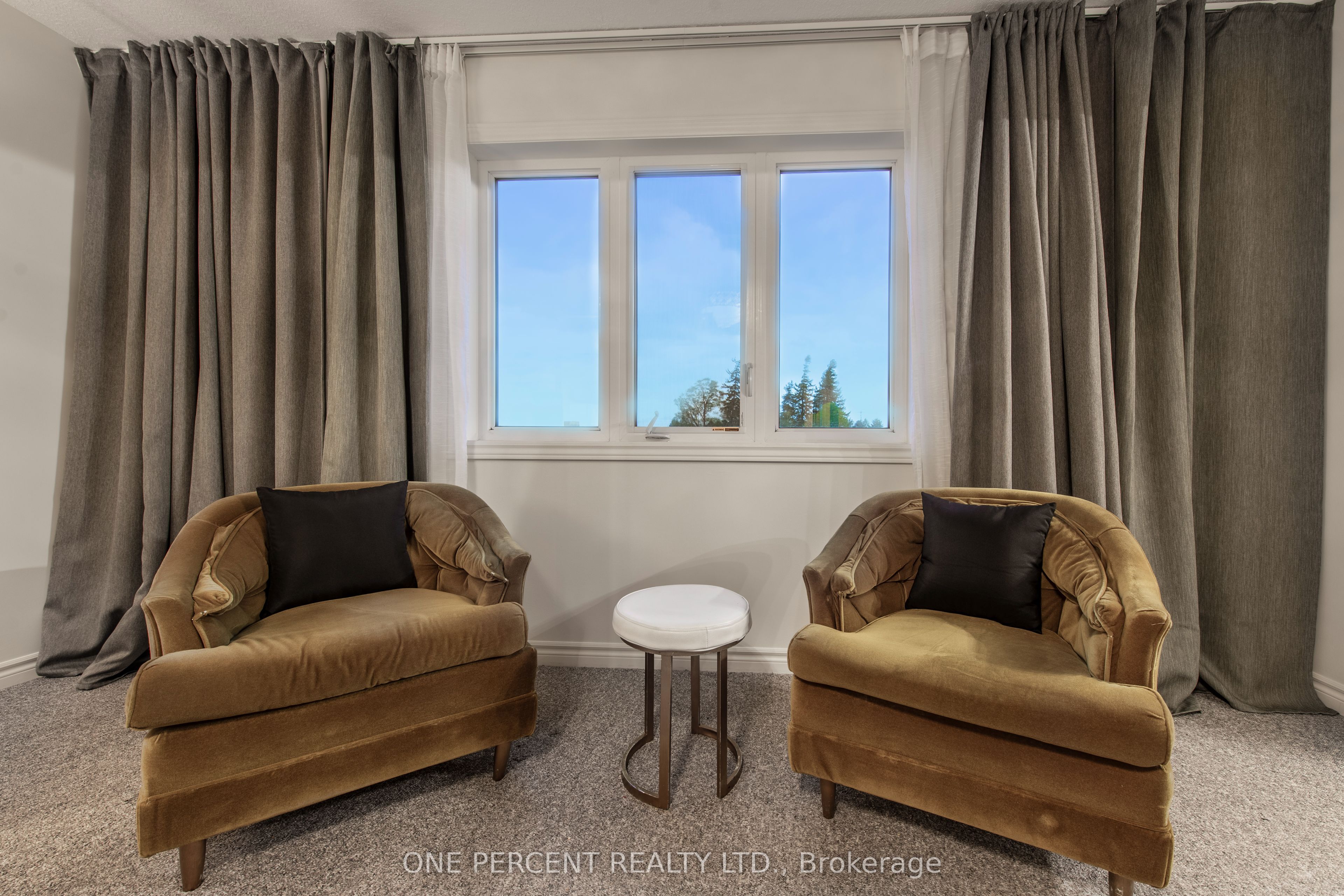 31 Courtney Street Property Photo 18