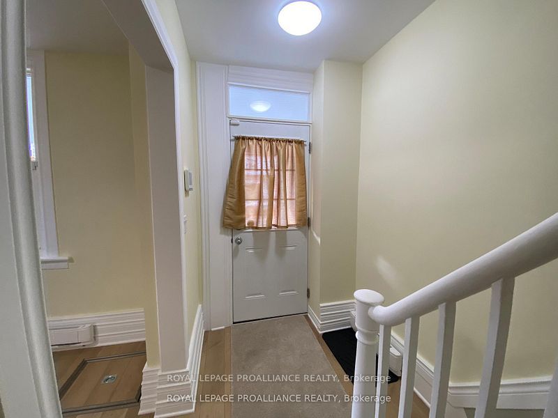 71 Buell Street Property Photo 4