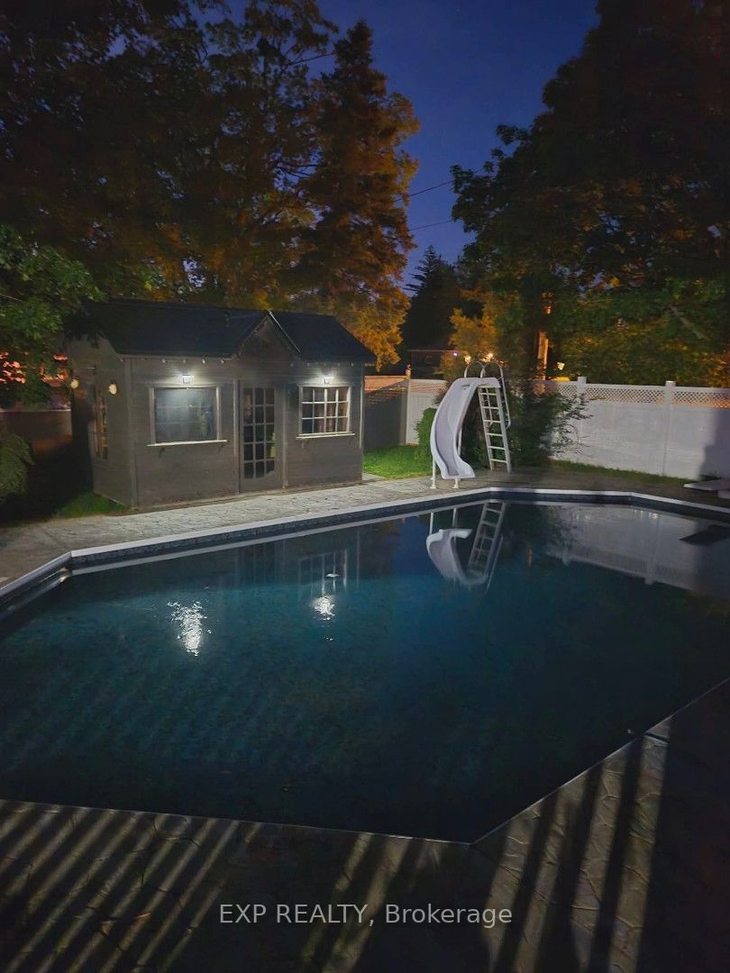 4 Flora Street Property Photo 40