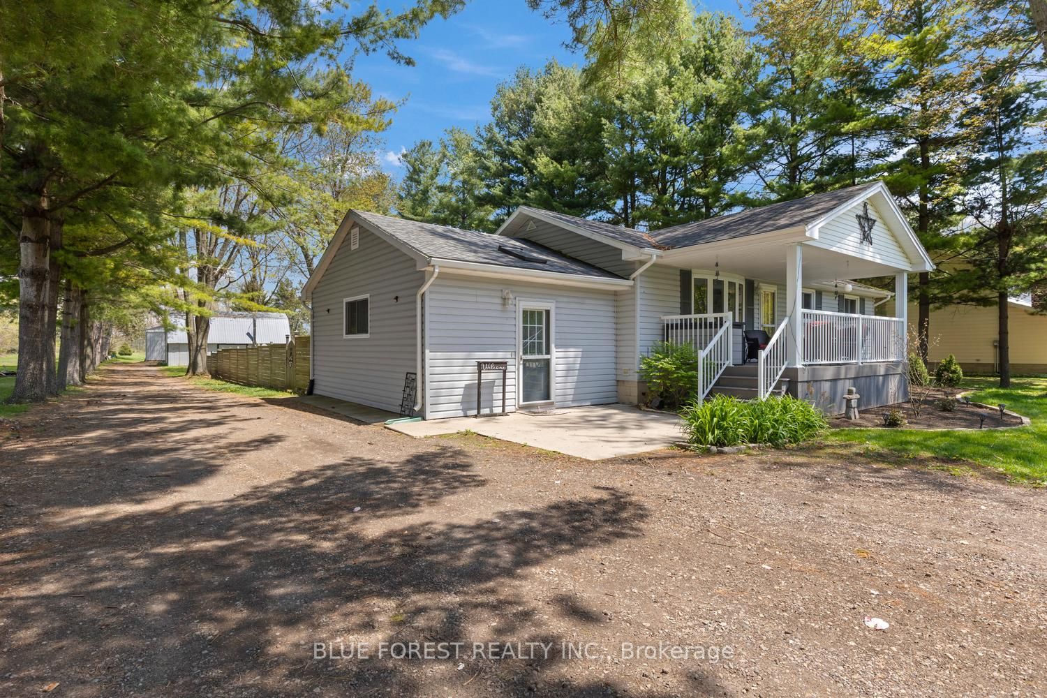9984 Graham Road Property Photo 4