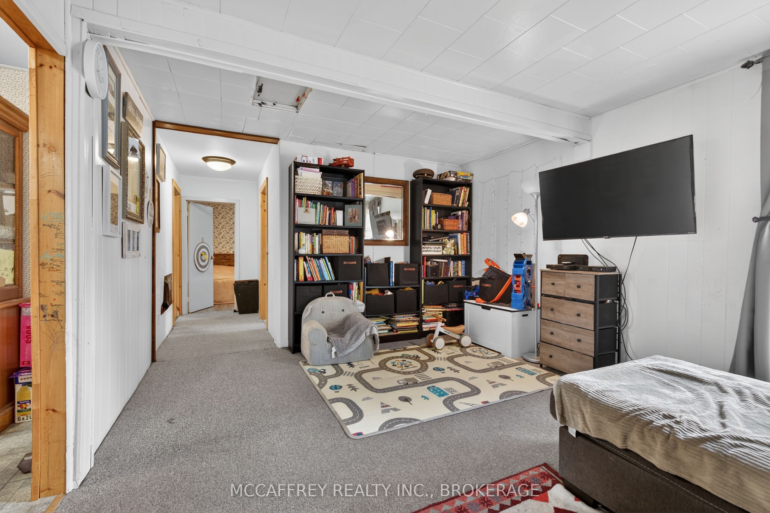 12335 Highway 41 Property Photo 9