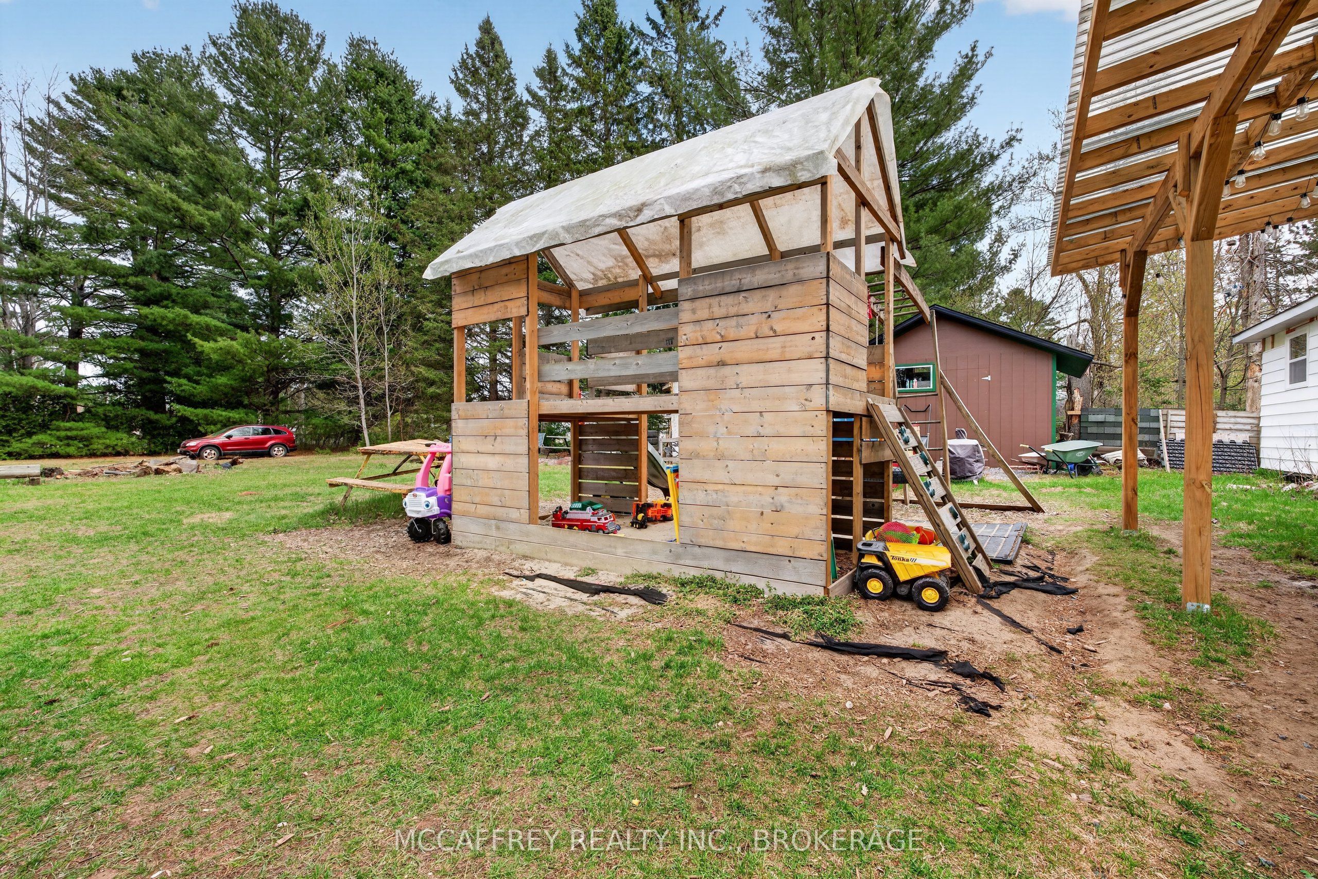 12335 Highway 41 Property Photo 18