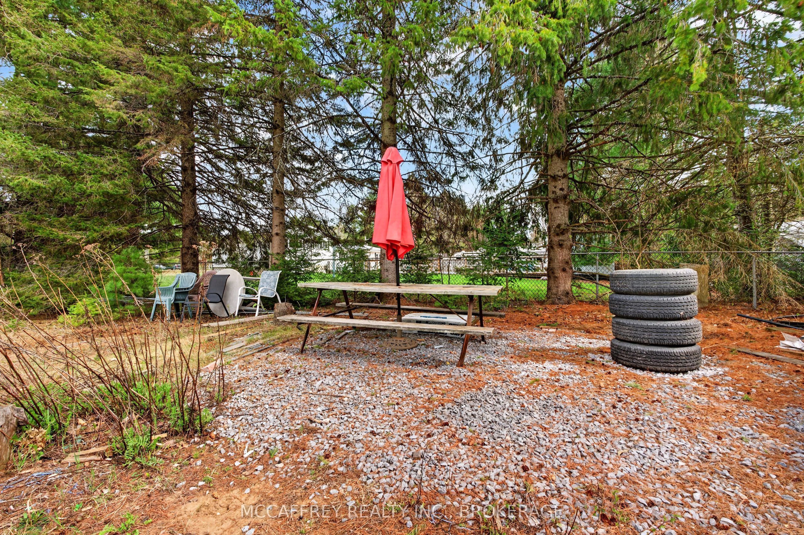 12335 Highway 41 Property Photo 21