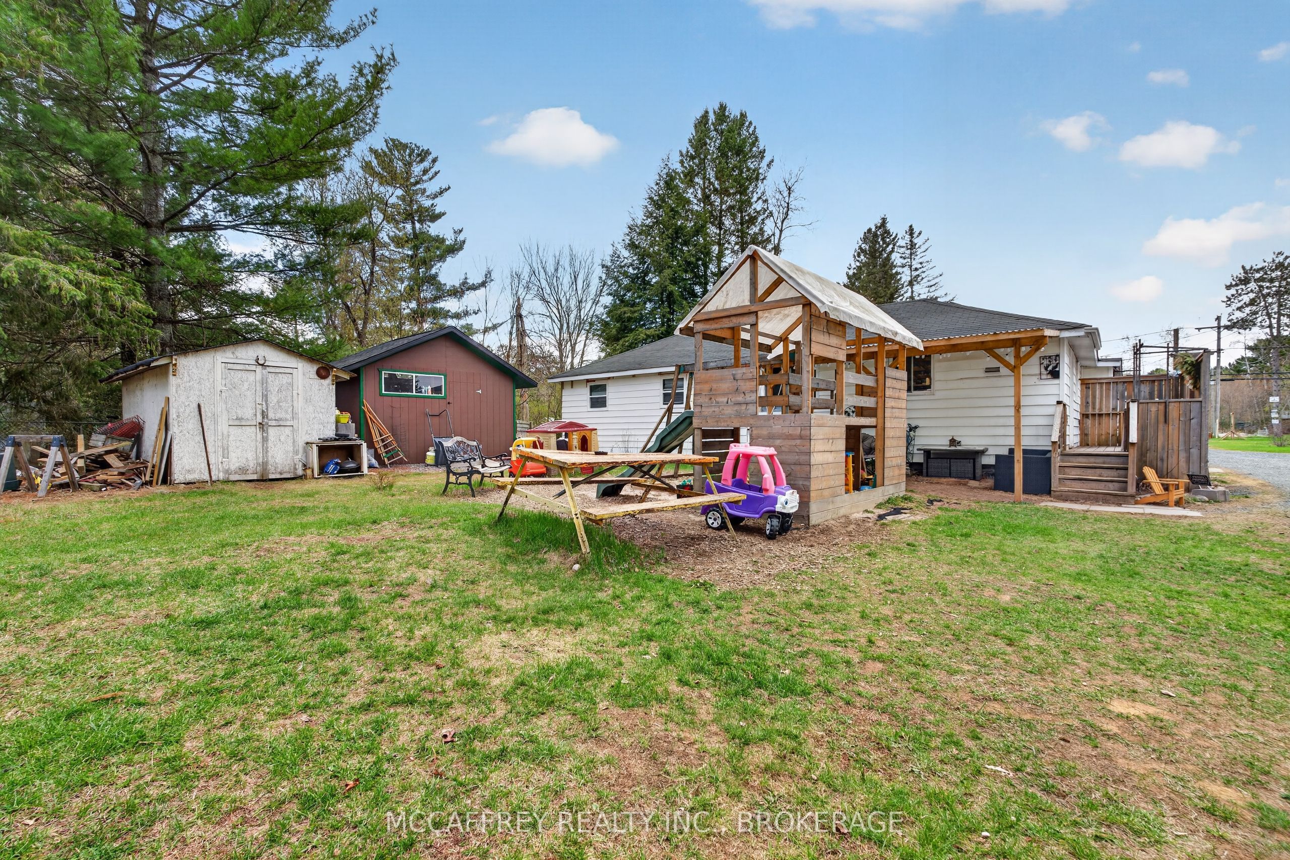 12335 Highway 41 Property Photo 26