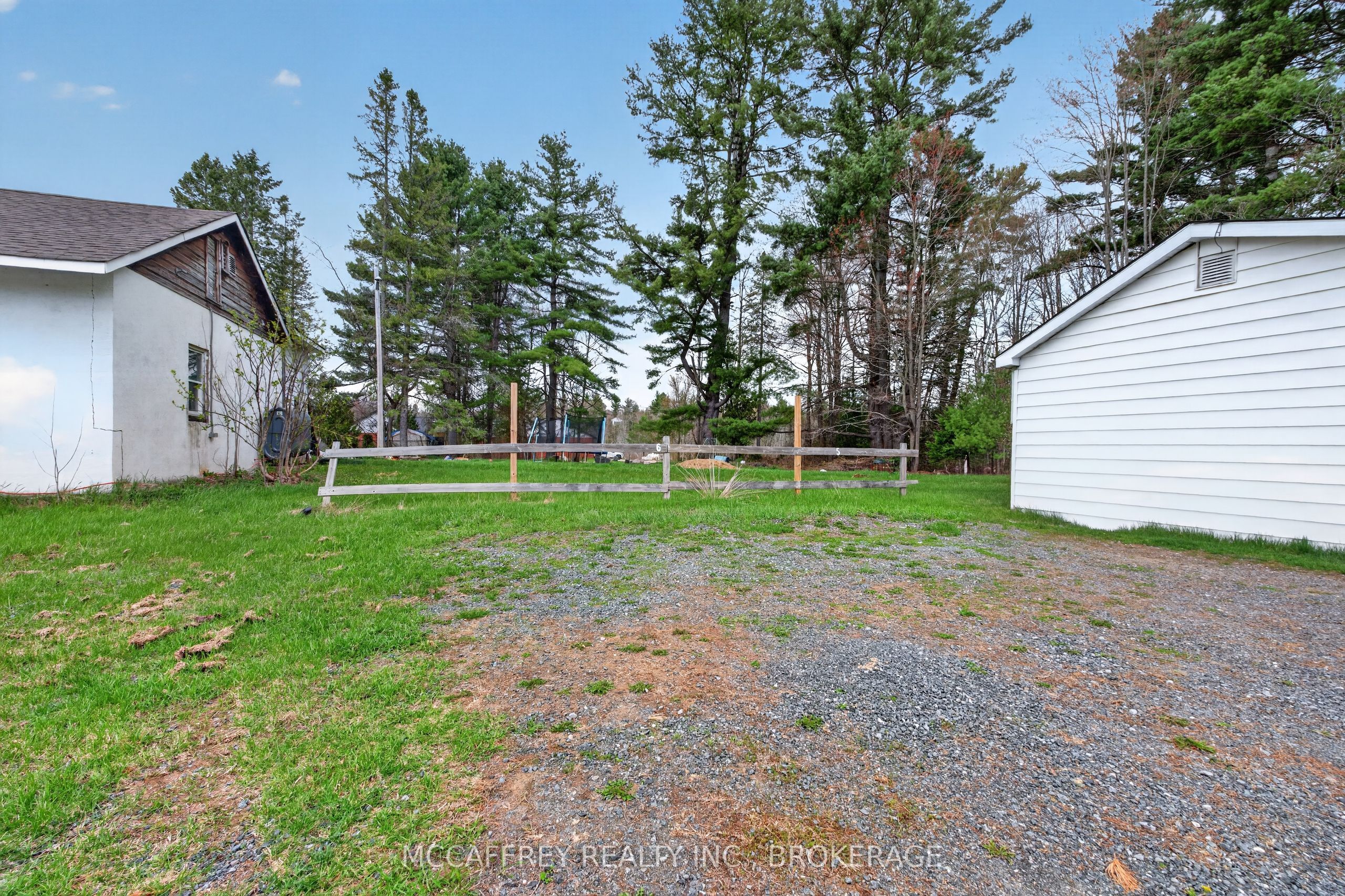 12335 Highway 41 Property Photo 34