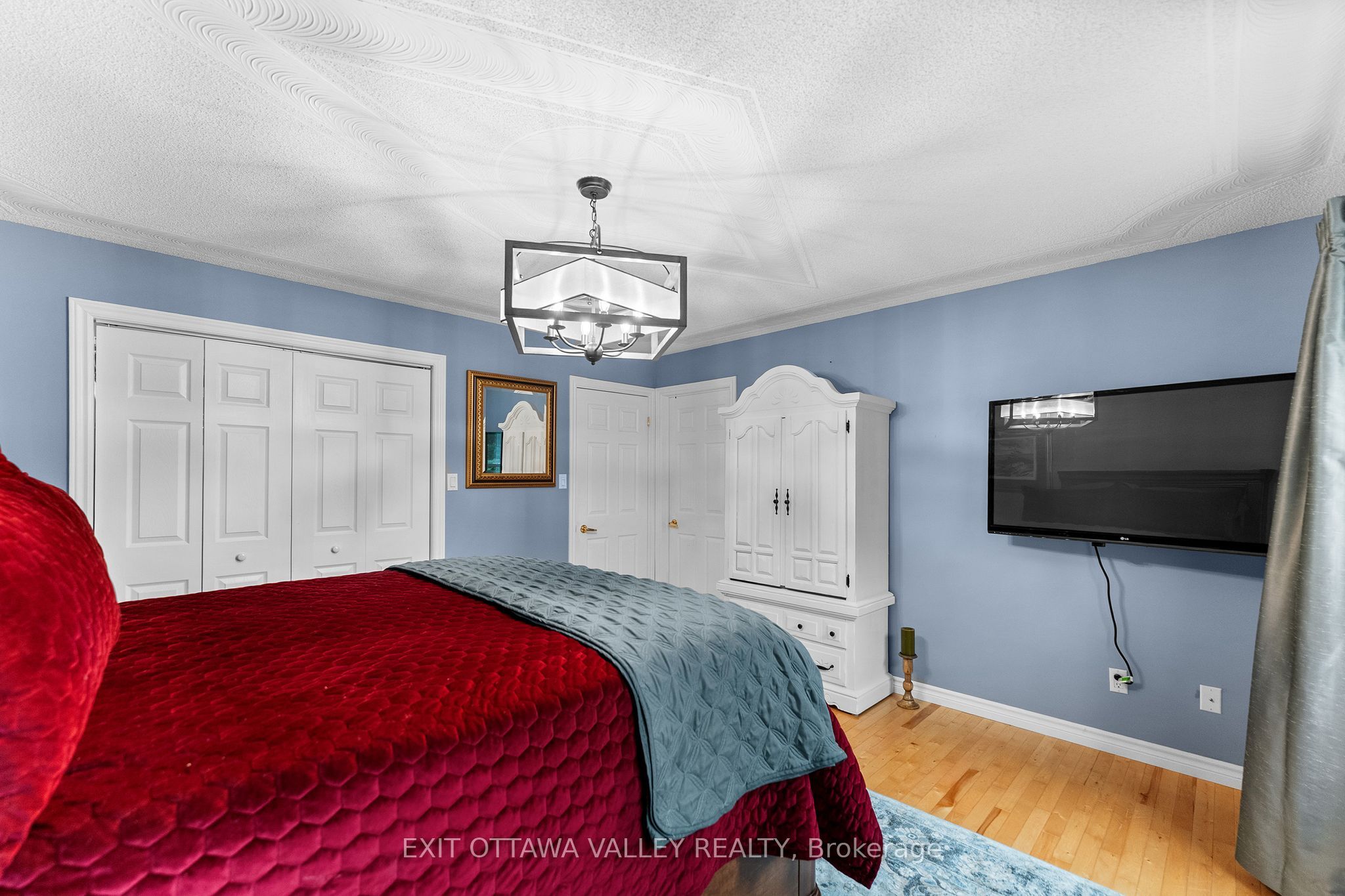 62 Meadowview Drive Property Photo 18