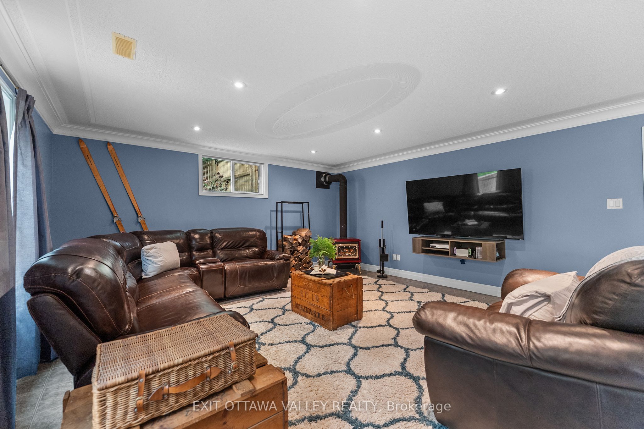 62 Meadowview Drive Property Photo 24