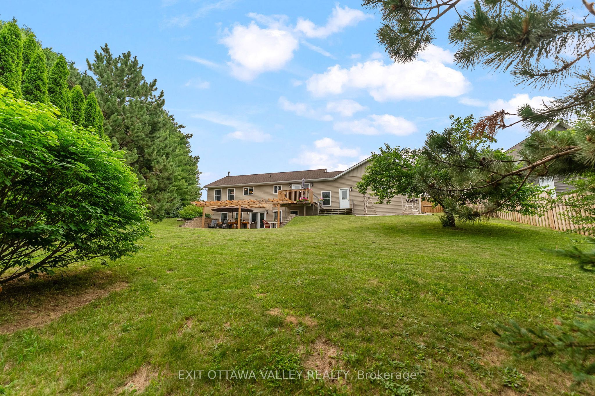 62 Meadowview Drive Property Photo 46