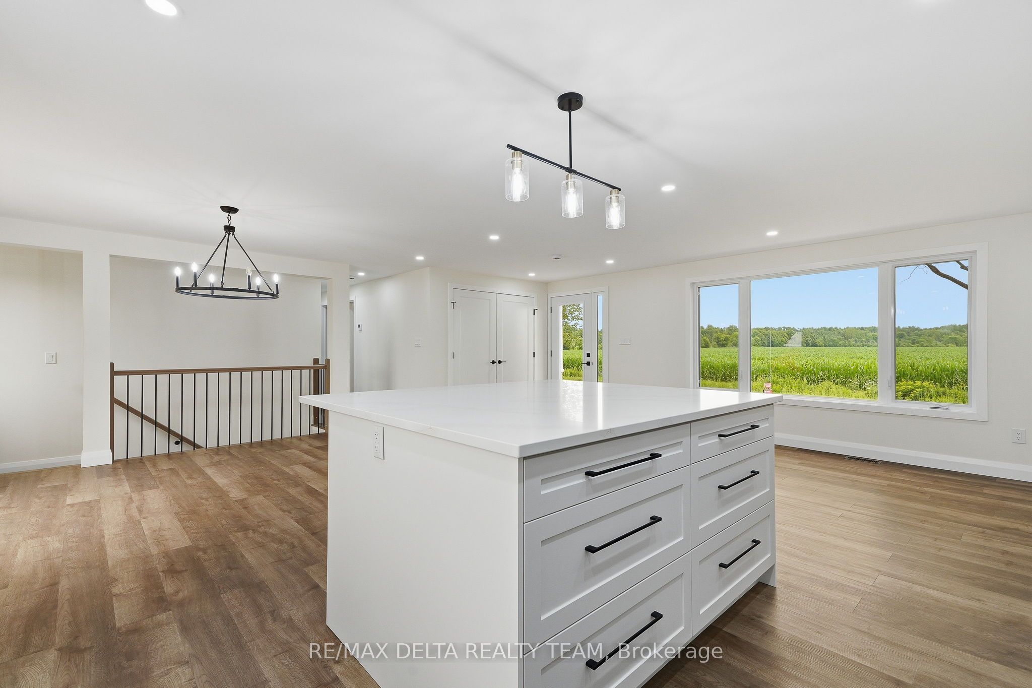 1568 Pilon Road Property Photo 11