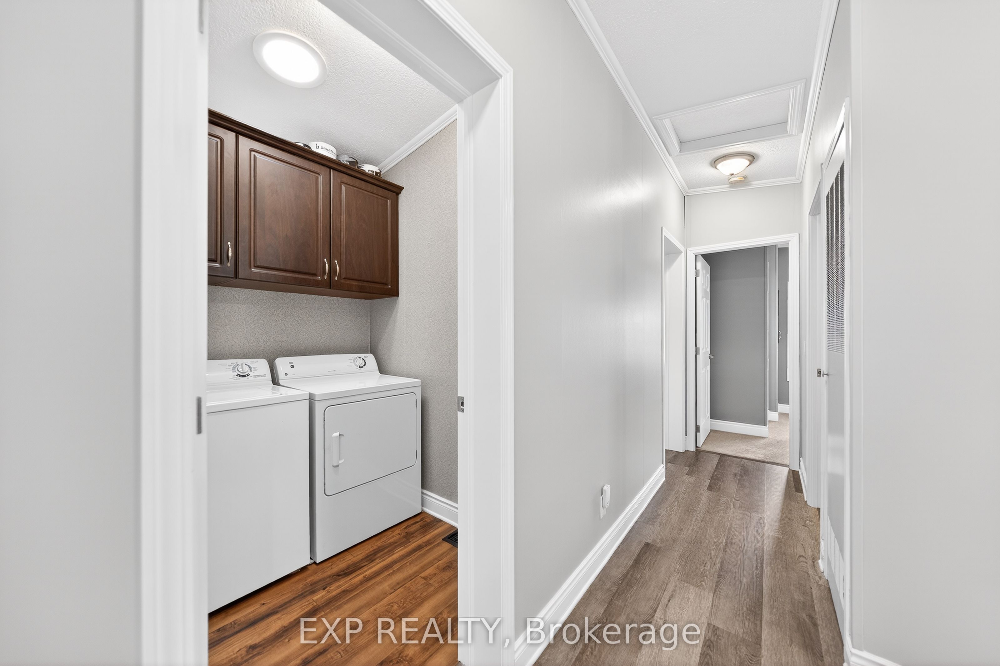 5 Elm Street Property Photo 6