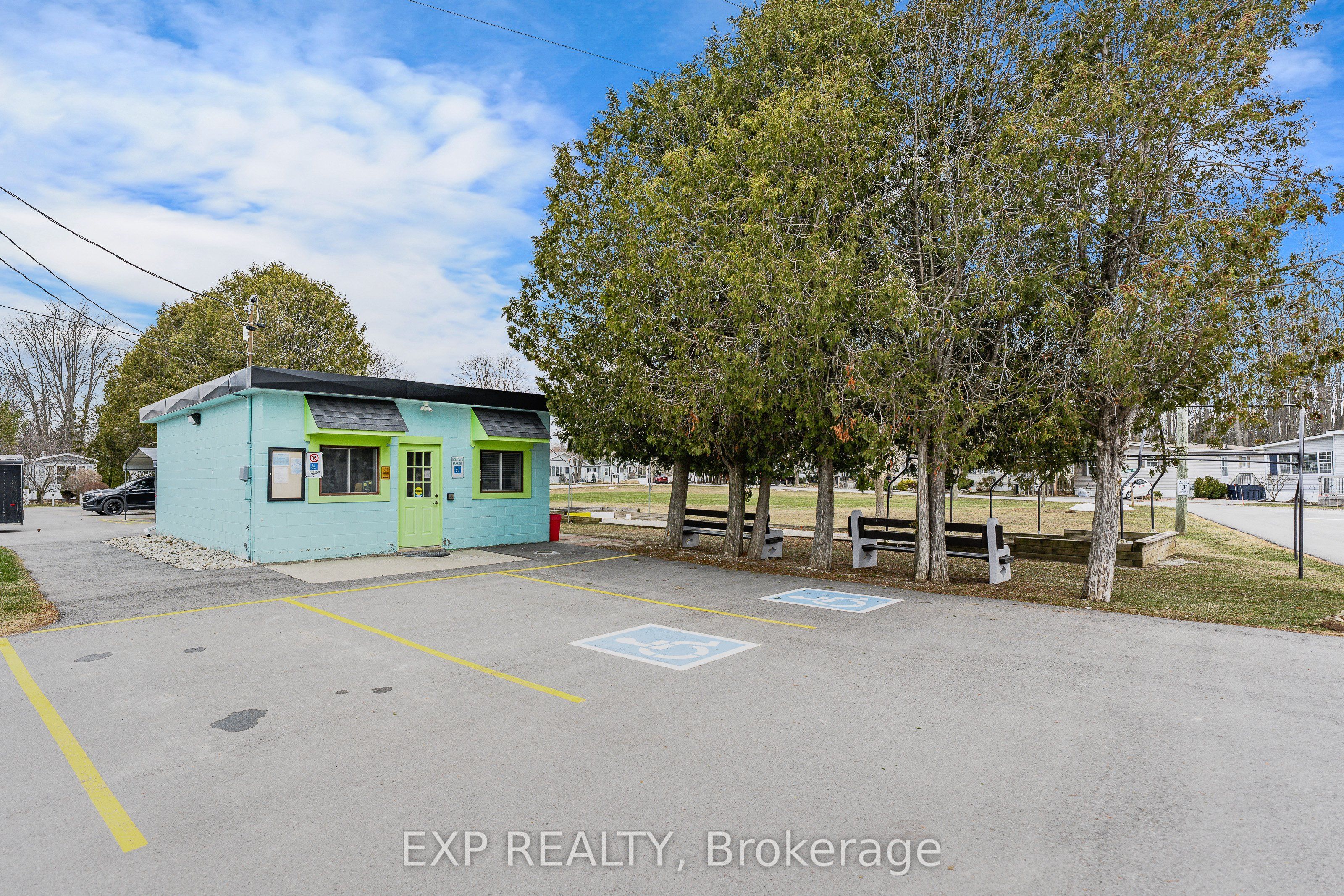 5 Elm Street Property Photo 37