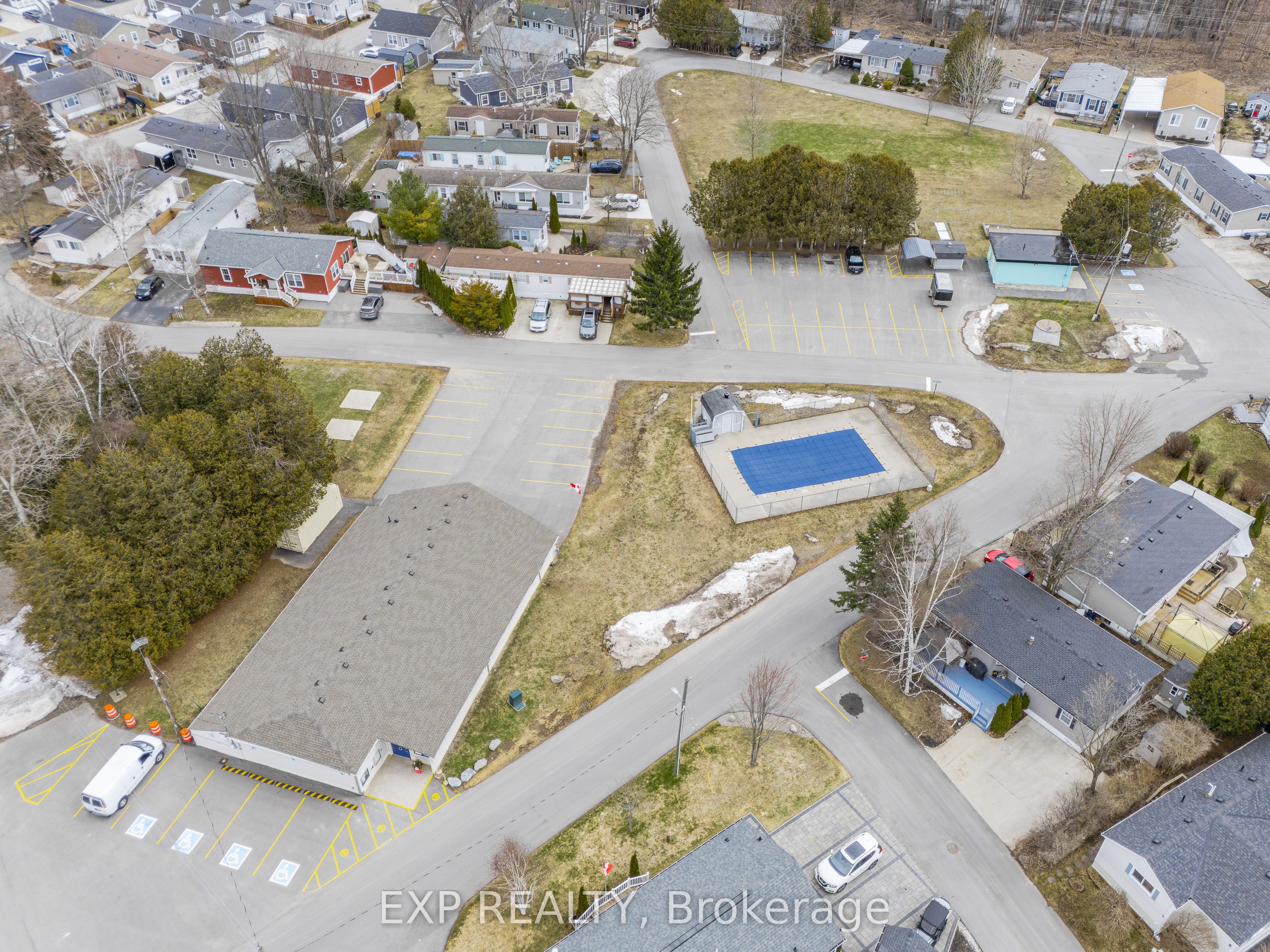 5 Elm Street Property Photo 46