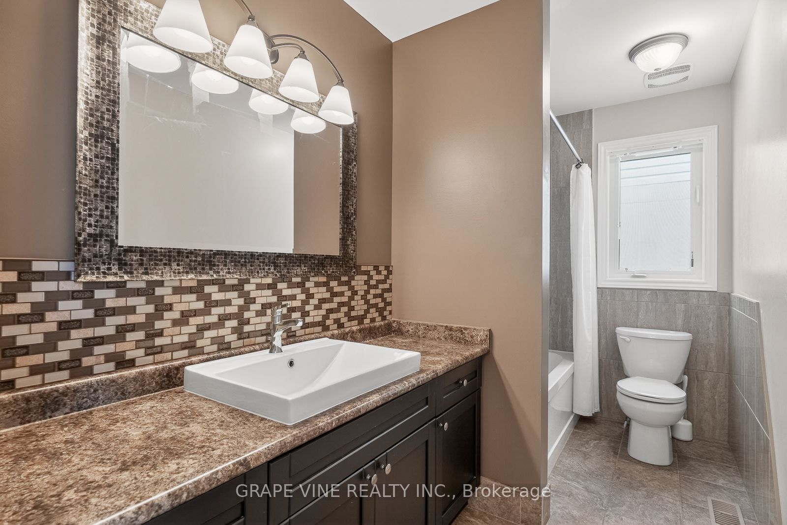 3009 Freshwater Way Property Photo 22