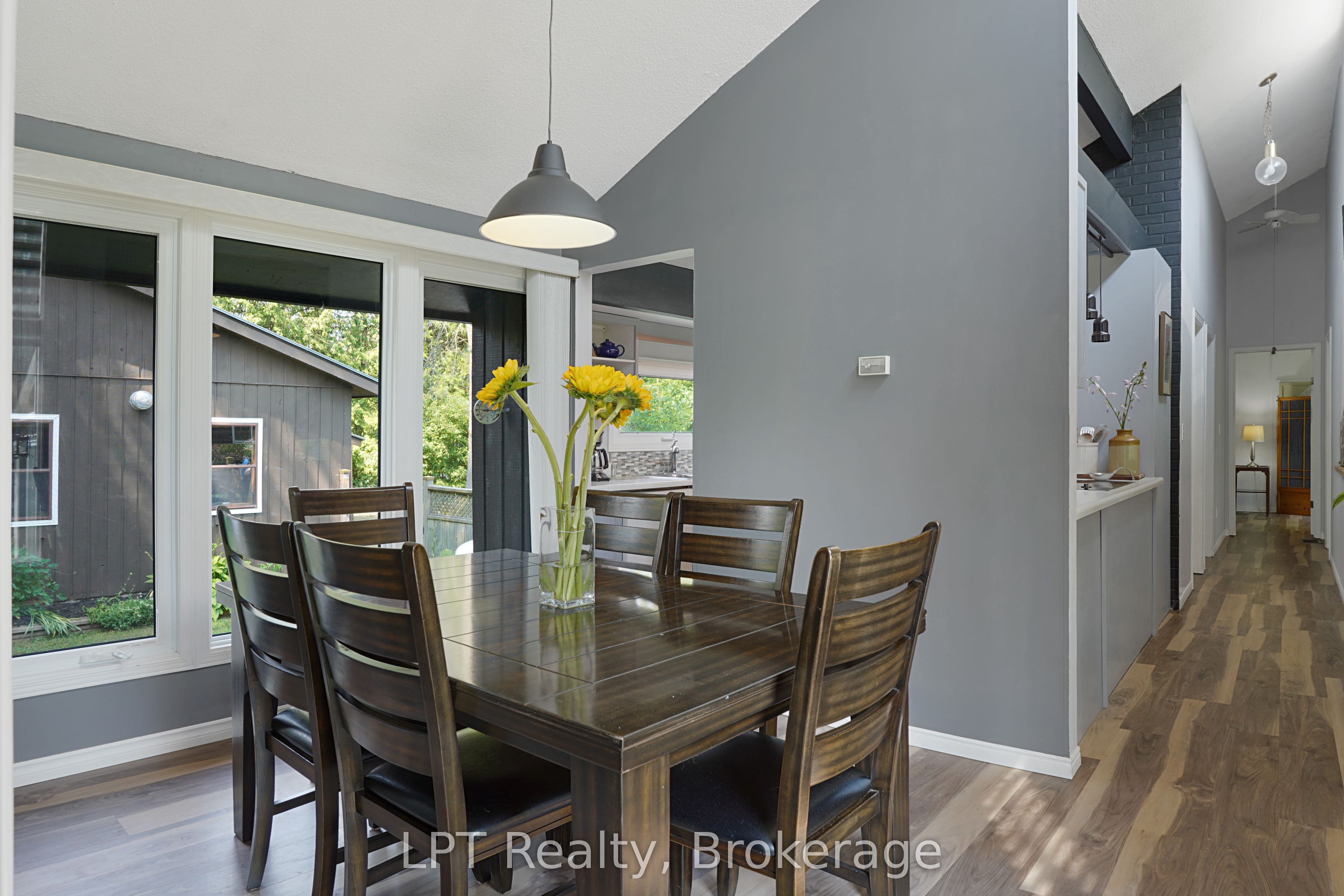 3 Cardinal Avenue Property Photo 9